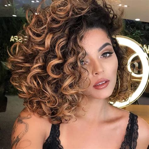 cores de cabelo curto para morenas|Descubra as cores de cabelo que mais combinam com as morenas